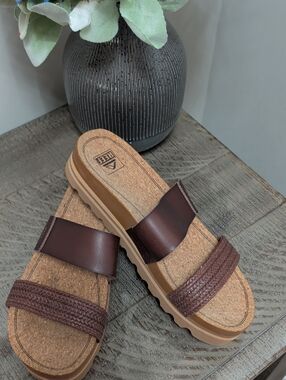 Reef Vista Hi Cork Platform Slide Sandals